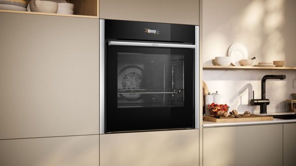 Picture of Neff B54CR71N0B N70 Built in Single Electric Oven with Pyrolytic & Hydrolytic Cleaning