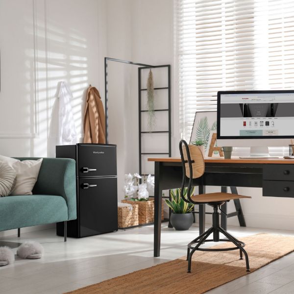 Montpellier MAB2035EK Undercounter Retro Fridge Freezer in Black_room view