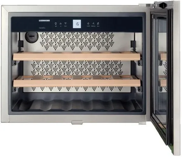 WKEes 553 GrandCru Built-in wine storage fridge open 2
