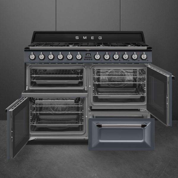 Smeg TR4110GR 110cm Victoria Dual Fuel Range Cooker Slate Grey Interior