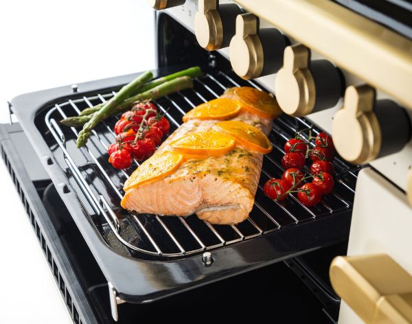 Rangemaster 18168 Deluxe 110 Induction Range Cooker in Bordeaux with Antique Brass Trim - ESDLB110EIPBOR/AB1_grill