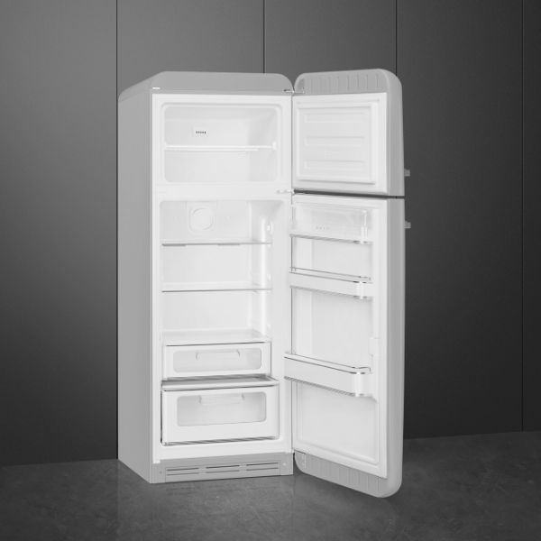 Smeg FAB30RSV5UK 60cm 50s Style Fridge Freezer Right Hand Hinge In Silver_open