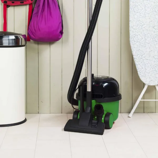 Numatic 906766 Henry Pet Vacuum Cleaner - Green_bathroom