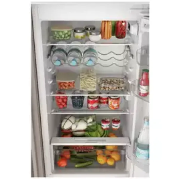 Indesit Push&Go INC18D011B1 70/30 Integrated Fridge Freezer drawers 2