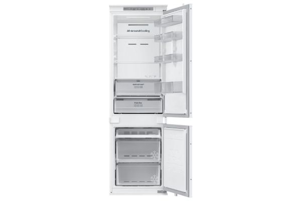 Samsung BRB70F26DES0EU 54cm 60/40 Series 6 SpaceMax™  Smart Integrated Frost Free Fridge Freezer - White_interior empty