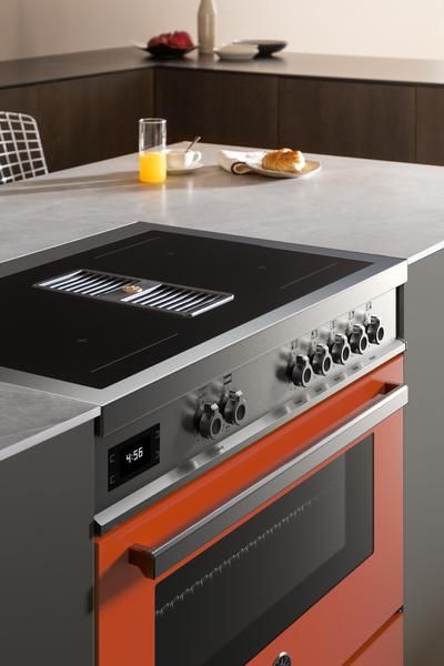 Bertazzoni Professional 90cm Single Aspirational Induction Range Cooker in Arancio_Lifestyle1