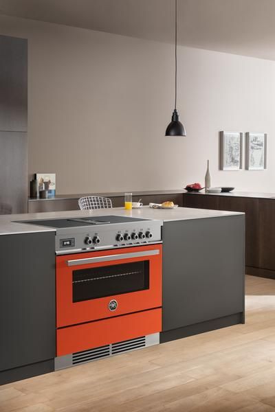 Bertazzoni Professional 90cm Single Aspirational Induction Range Cooker in Arancio_Lifestyle