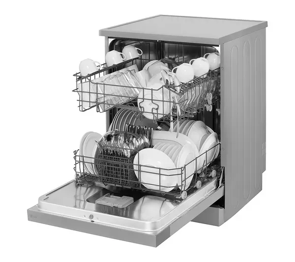 LG DF030FL 13 Place Setting Full Size Freestanding Dishwasher in Silver_interior full