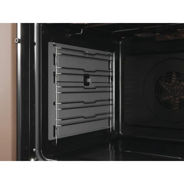 Hotpoint SI4S 854 C BL Class 4 60cm Built-In Single Multifunction Oven with Multiflow and Air Fry_Inside