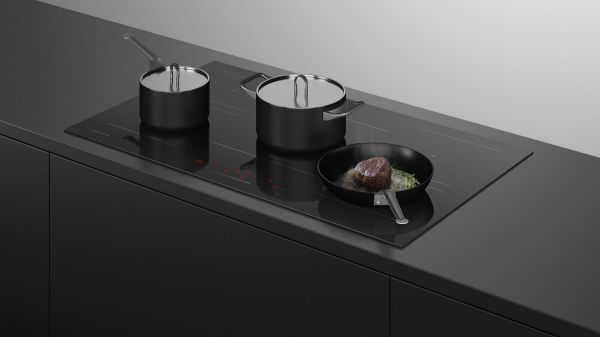Fisher & Paykel CI905CTB2 5 Zone 90cm Induction Hob - Black Glass_overview