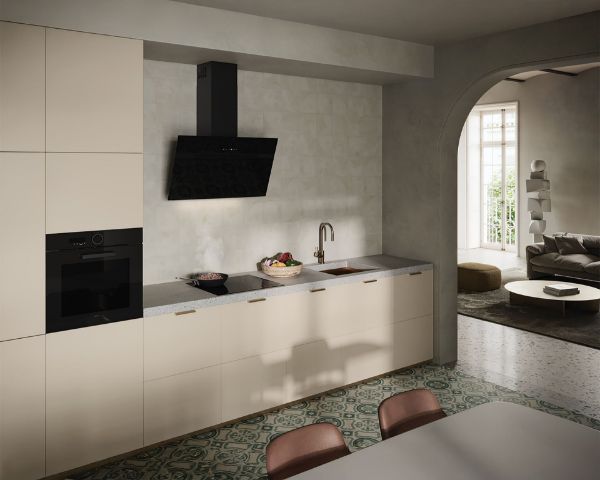 Elica NEAT-BLK-90 90cm Wall Mounted Cooker Hood in Black
