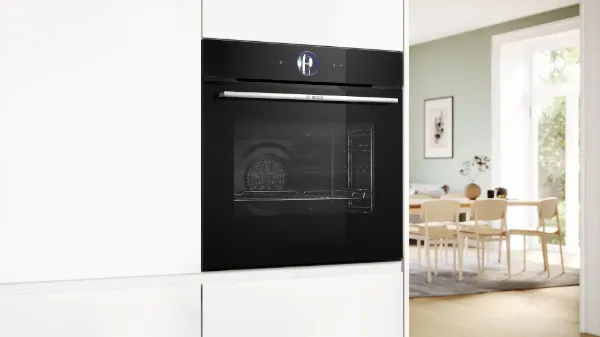 Bosch HRG7764B1B Built-in Oven with Added Steam Function in Black