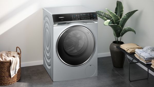 Siemens WN54C2ATGB iQ700 Freestanding 10.5kg Wash 6kg Dry Washer Dryer 