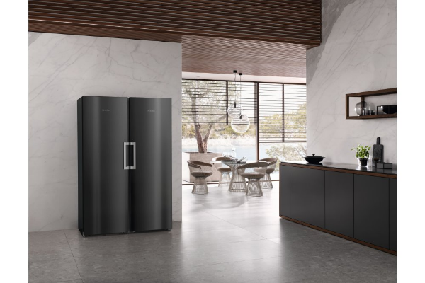 Miele KS4783DD_BST Freestanding Tall Larder Fridge with Black Steel Door