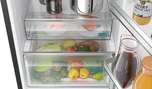Siemens KG39NXXDFG Freestanding Fridge Freezer in Black inox-antifingerprint coating