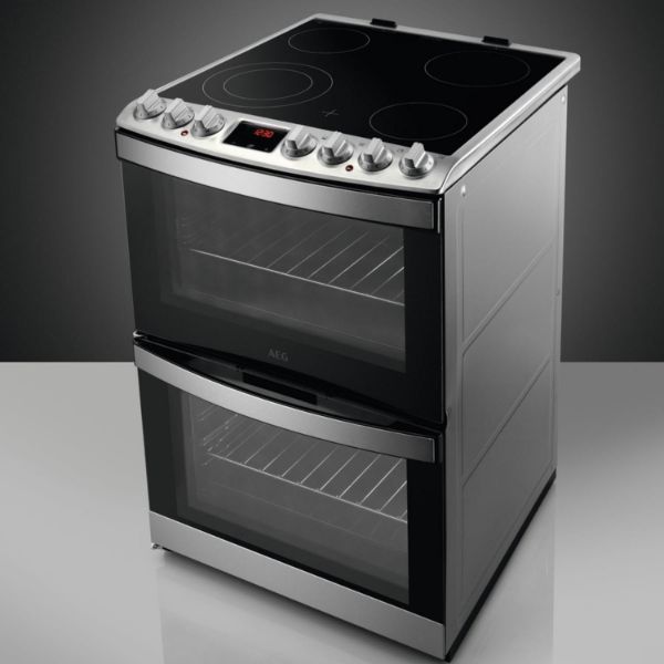 AEG CCB6741ACM 6000 SteamBake 60cm Freestanding Electric Ceramic Cooker Stainless Steel_Side Angle View