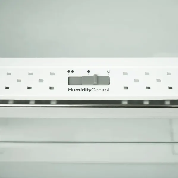 Montpellier MIFF550FF 54cm 50/50 Integrated Frost Free Fridge Freezer